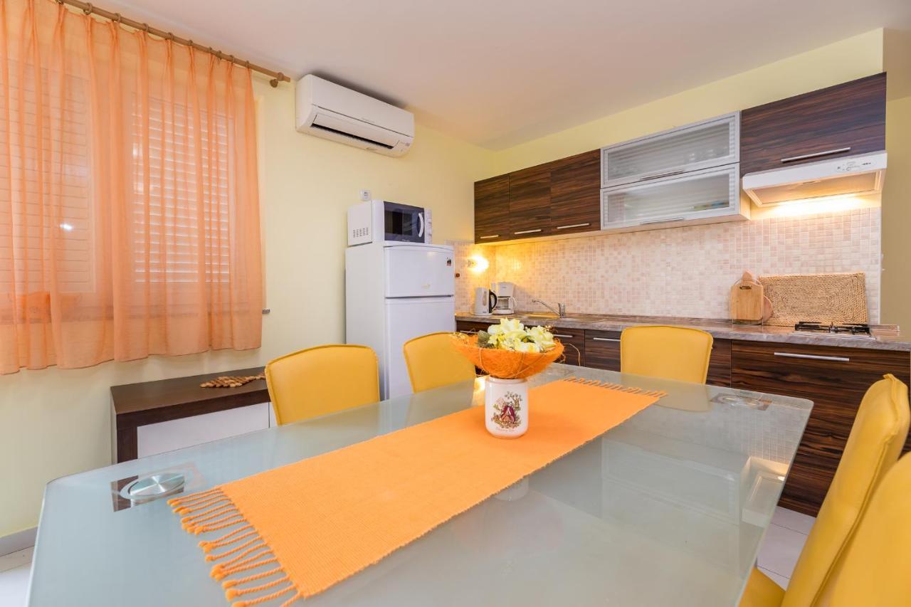 Apartments Ljubica Garden Baška Dış mekan fotoğraf